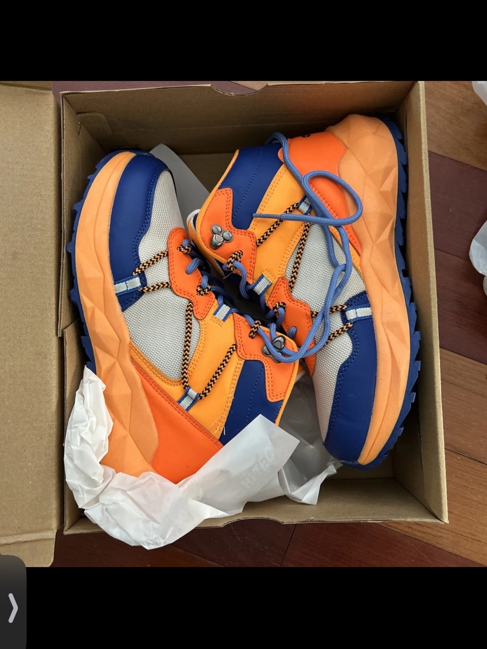 New Hi-Tec Zion Canyon Trail Mid Boots Sneakers Sz 6.5